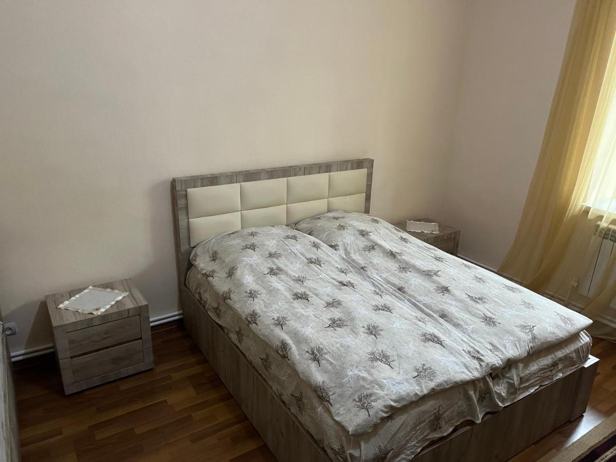 Inexpensive House Bed and Breakfast Vanadzor Eksteriør billede