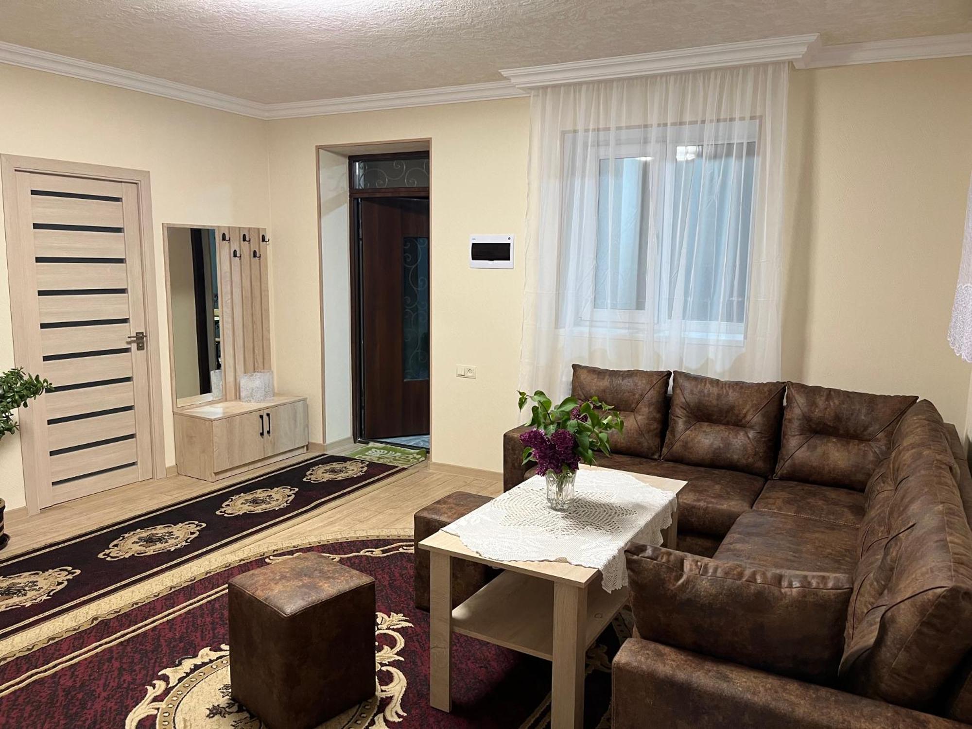 Inexpensive House Bed and Breakfast Vanadzor Eksteriør billede